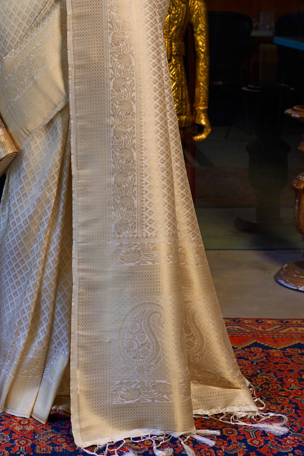 Royal Magenta Banarasi Silk Saree with Rich Gold Zari Weaving